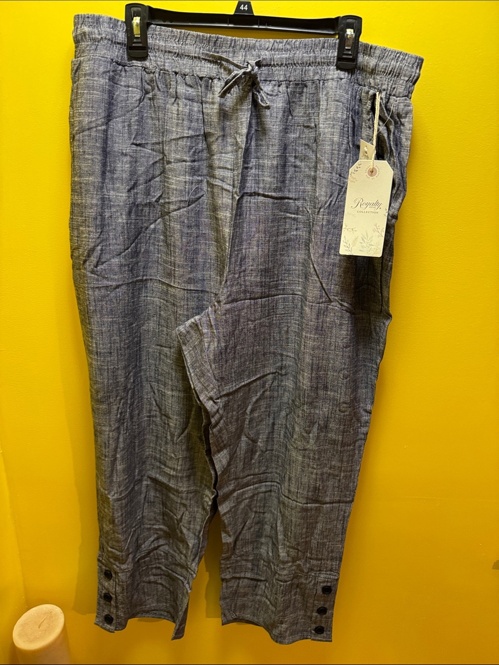 NWT Royalty pant with Button hem 2X